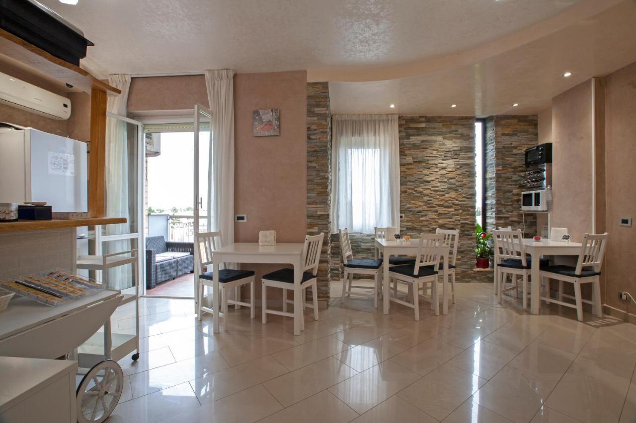 Hotel Rogiual Roma Exterior foto